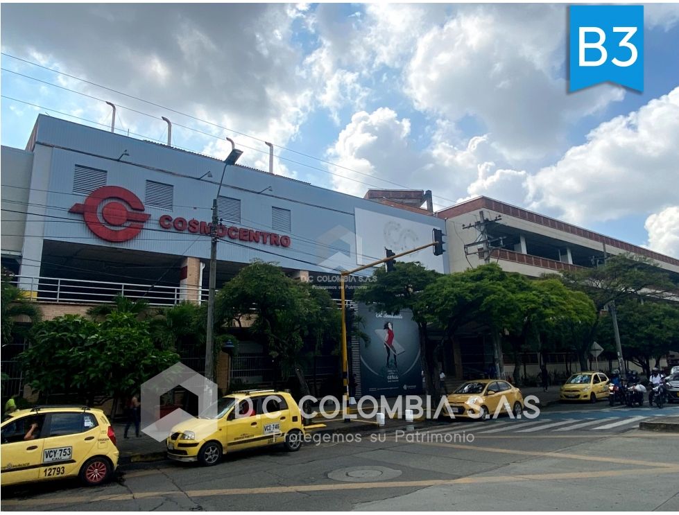 LOCAL 237 CENTRO COMERCIAL COSMOCENTRO EN CALI