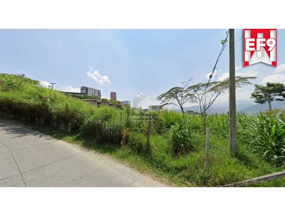LOTE EN VENTA EN EL NORTE DE ARMENIA SOBRE LA AV. BOLIVAR