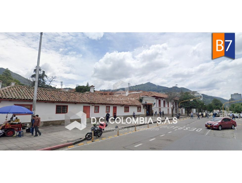 Oficina en Venta en el Centro Comercial Hacienda Santa Barbara